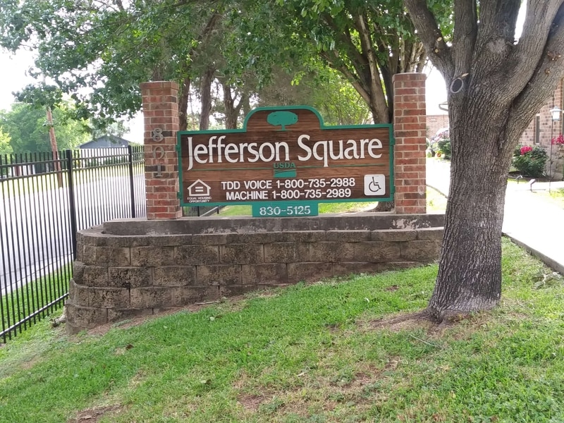 Jefferson Square Apartments